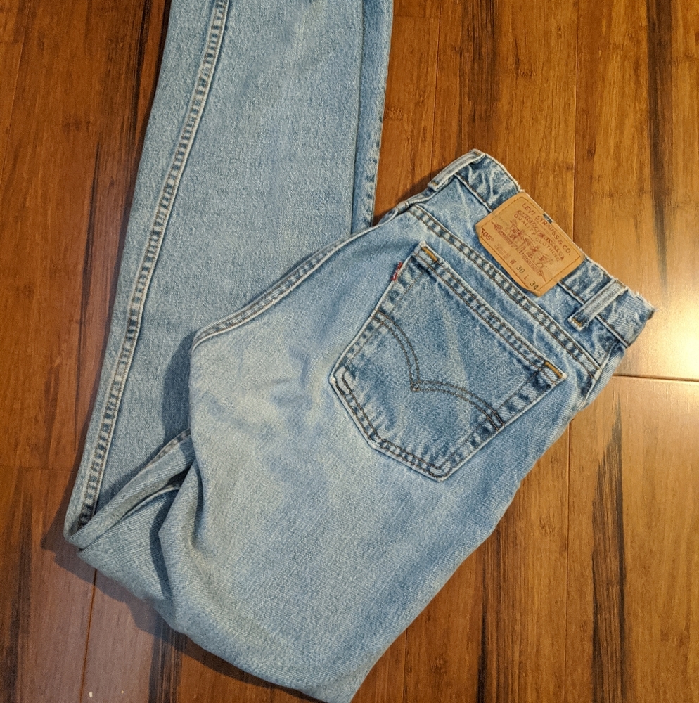 Levi's 505 Women's Straight Leg Jean - W30